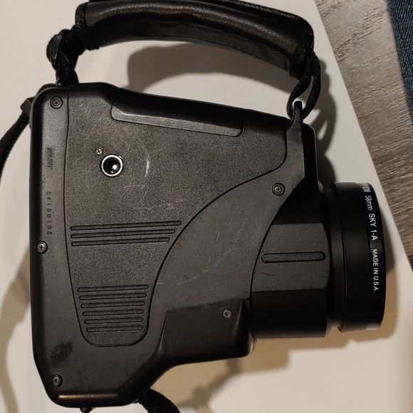 Vintage Chinon Genesis III with 35-110mm Macro Zoom Lens Auto Sensor Flash - Picture 4 of 6